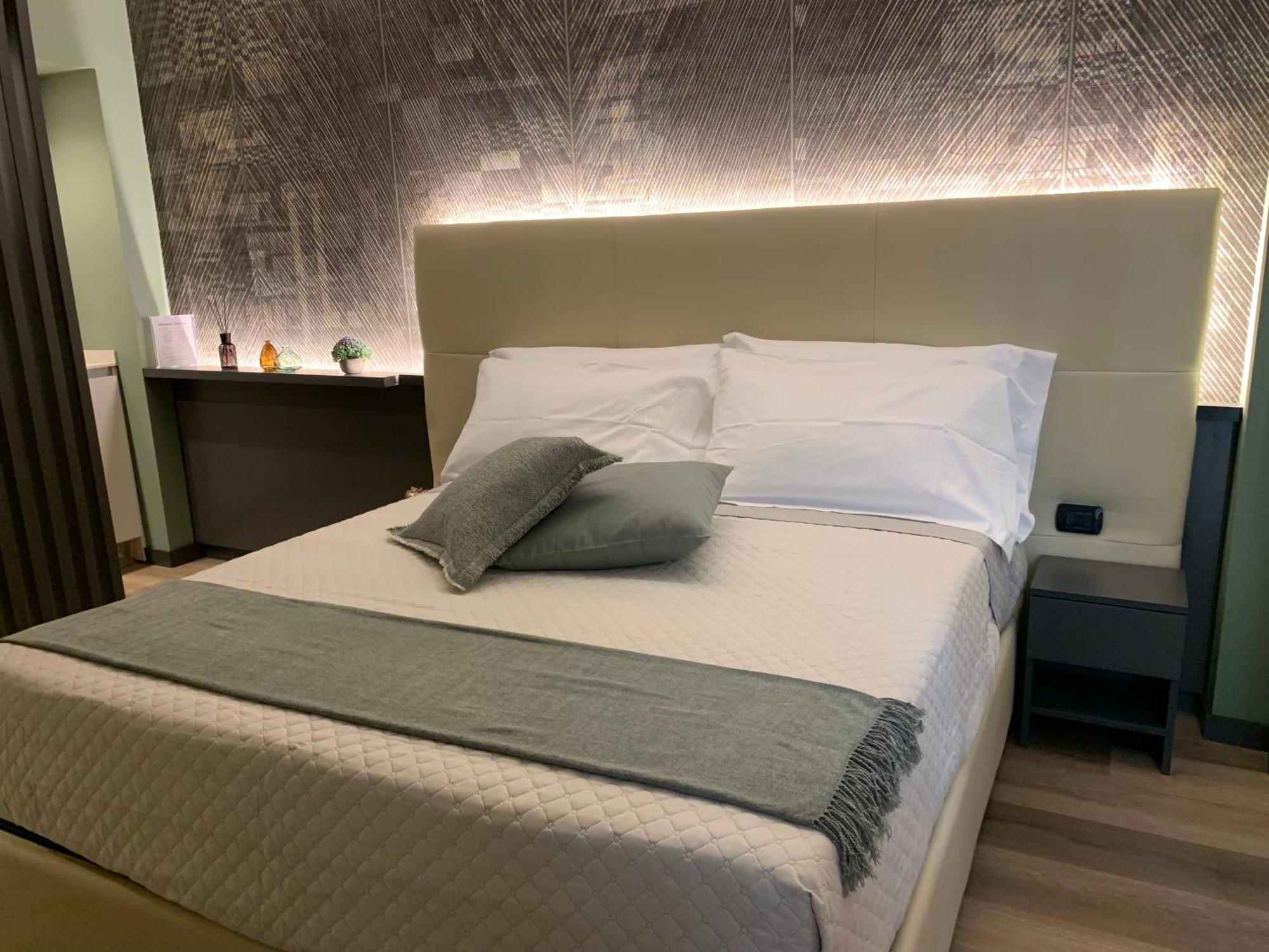 Casa Vacanze Clorofilla Bergamo Esterno foto
